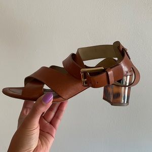 Michael Kors tan leather sandal tortoise heel 7